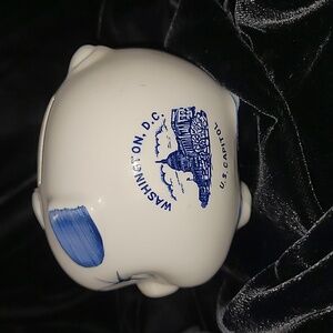 Vintage Washington DC US Capitol Piggy Bank, ‎ Gently Preloved